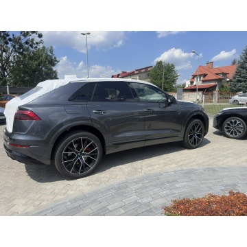 Audi Q8  SUV 2026,  3.0 hybryda, automat - Na sprzedaż za 405 968 zł - Radom - zdjęcie 5