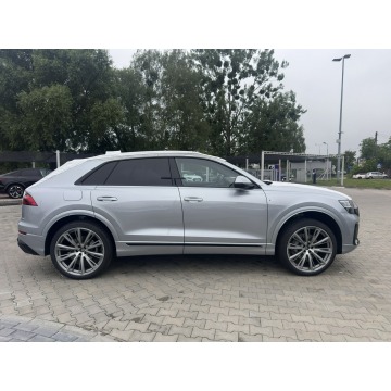 Audi Q8  SUV 2026,  3.0 diesel, automat - Na sprzedaż za 465 096 zł - Radom - zdjęcie 6