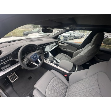 Audi Q8  SUV 2026,  3.0 diesel, automat - Na sprzedaż za 465 096 zł - Radom - zdjęcie 10