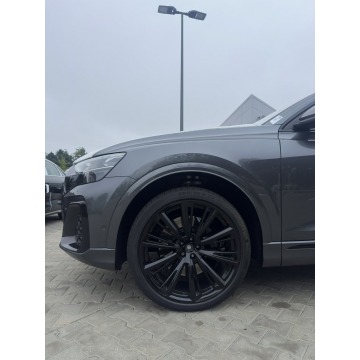 Audi SQ8  SUV 2026,  4.0 benzyna, automat - Na sprzedaż za 666 362 zł - Radom - zdjęcie 2