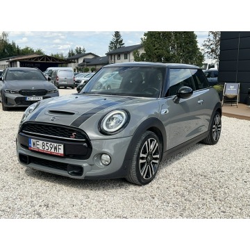 Mini Cooper S  Liftback 2019,  2.0 benzyna, automat - Na sprzedaż za 86 800 zł - Pęcice - zdjęcie 3
