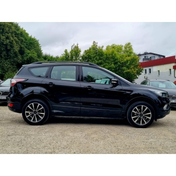 Ford Kuga  SUV 2019,  1.5 benzyna - Na sprzedaż za 45 900 zł - Szczecin - zdjęcie 9
