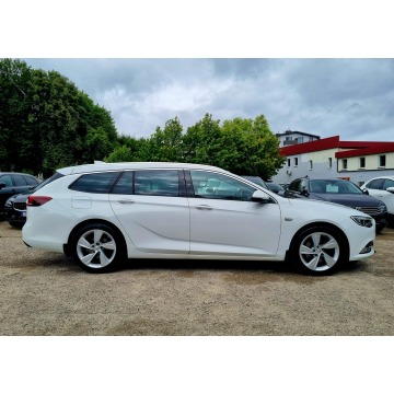 Opel Insignia  Kombi 2018,  1.5 benzyna, automat - Na sprzedaż za 46 900 zł - Szczecin - zdjęcie 8