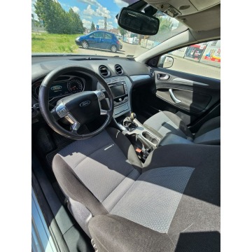 Ford Mondeo  Hatchback 2008,  2.0 benzyna+LPG - Na sprzedaż za 9 900,00 zł - Głogów - zdjęcie 9