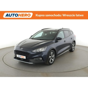 Ford Focus - mHEV klima auto LED kamera i czujniki parkowania grzana szyba el. klap