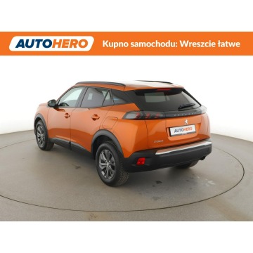 Peugeot 2008  SUV 2021,  1.2 benzyna - Na sprzedaż za 55 800 zł - Warszawa - zdjęcie 4