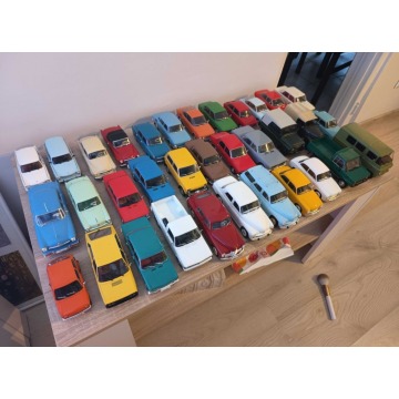 Modele Hachette Legendy PRL 1:24 Polonez Maluch... - Kolekcje książek, cz... - Jelenia Góra - zdjęcie 2