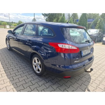 Ford Focus  Kombi 2011,  1.6 - Na sprzedaż za 11 300 zł - Malutkie - zdjęcie 6