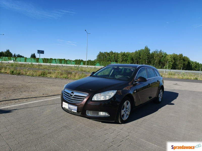 Opel Insignia  Kombi 2013,  2.0 diesel - Na sprzedaż za 21 800 zł - Lipówki