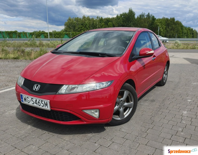 Honda Civic  Hatchback 2011,  1.3 benzyna - Na sprzedaż za 21 800 zł - Lipówki