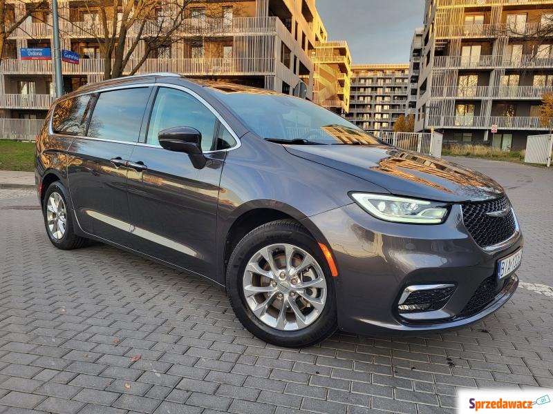 Chrysler Pacifica 2021
