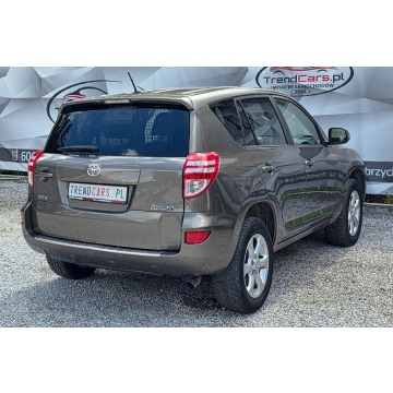 Toyota   SUV 2011,  2.0 - Na sprzedaż za 41 990 zł - Wałbrzych - zdjęcie 6