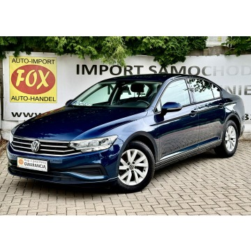 Volkswagen Passat 2020,  1.5 benzyna, automat - Na sprzedaż za 75 900 zł - Olsztyn - zdjęcie 3