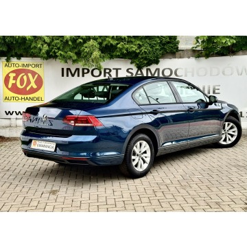 Volkswagen Passat 2020,  1.5 benzyna, automat - Na sprzedaż za 75 900 zł - Olsztyn - zdjęcie 7