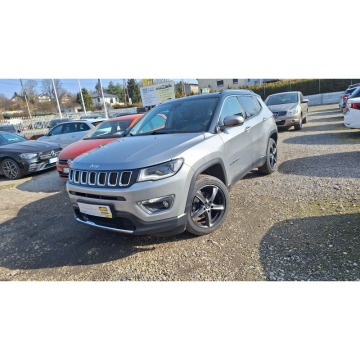 Jeep   SUV 2019,  1.4 benzyna, automat - Na sprzedaż za 69 900 zł - Częstochowa - zdjęcie 3
