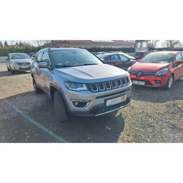 Jeep   SUV 2019,  1.4 benzyna, automat - Na sprzedaż za 69 900 zł - Częstochowa - zdjęcie 2
