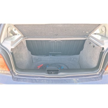 Volkswagen Polo  Hatchback 2001,  1.4 benzyna - Na sprzedaż za 4 900,00 zł - Częstochowa - zdjęcie 6