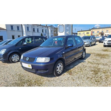 Volkswagen Polo  Hatchback 2001,  1.4 benzyna - Na sprzedaż za 4 900,00 zł - Częstochowa - zdjęcie 2