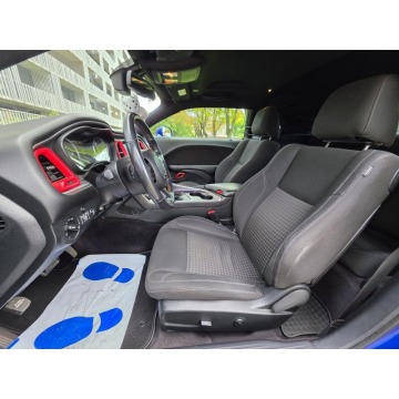 Dodge Challenger  Coupe/Sportowy 2018,  5.7 benzyna, automat - Na sprzedaż za 94 900 zł - Warszawa - zdjęcie 5