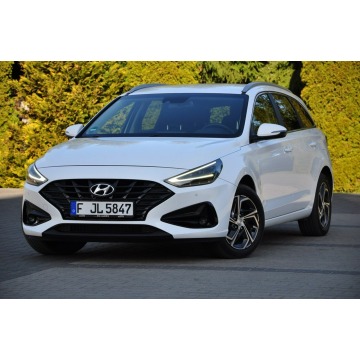 Hyundai i30 - 1,6D 115KM Ful Led Navi Kamera F1 PDC Alufelgi Super Stan 1 Wł. Serwis