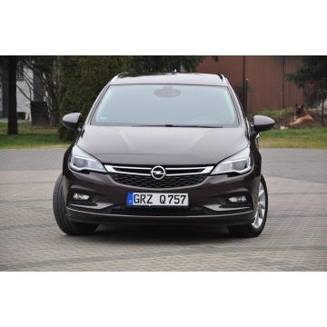 Opel Astra  Kombi 2018,  1.4 benzyna - Na sprzedaż za 42 900 zł - Ostrów Mazowiecka - zdjęcie 2