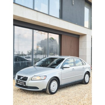 Volvo S40  Sedan/Limuzyna 2010,  1.6 diesel - Na sprzedaż za 15 499 zł - Tychy - zdjęcie 6