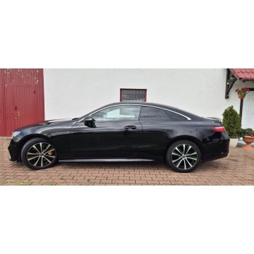 Mercedes - Benz E-klasa  Coupe/Sportowy 2018,  2.0 benzyna, automat - Na sprzedaż za 117 800 zł - Paproć - zdjęcie 4