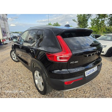 Volvo   SUV 2019,  2.0 diesel, automat - Na sprzedaż za 79 999 zł - Nowe Sójki - zdjęcie 8