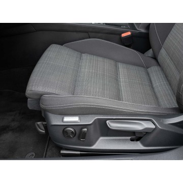 Volkswagen Passat  Kombi 2020,  2.0 diesel, automat - Na sprzedaż za 77 700 zł - Gdańsk - zdjęcie 10