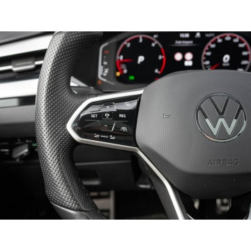 Volkswagen Arteon  Kombi 2022,  2.0 diesel, automat - Na sprzedaż za 138 700 zł - Gdańsk - zdjęcie 12