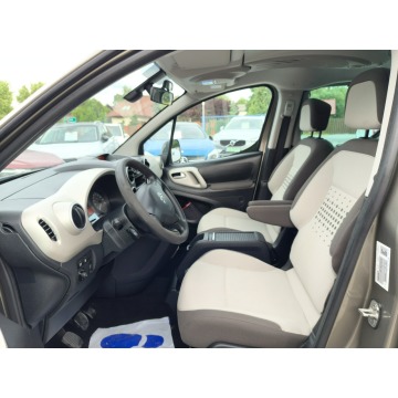 Citroen Berlingo  Minivan/Van 2013,  1.6 benzyna - Na sprzedaż za 19 900 zł - Twardów - zdjęcie 9