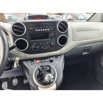 Citroen Berlingo  Minivan/Van 2013,  1.6 benzyna - Na sprzedaż za 19 900 zł - Twardów - zdjęcie 12