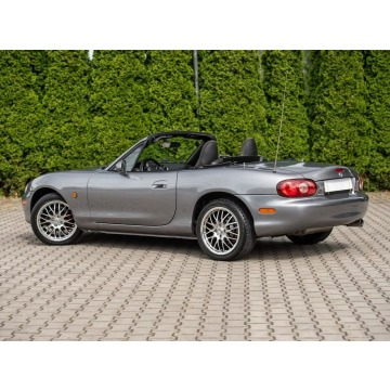 Mazda MX-5  Kabriolet 2006,  1.6 benzyna - Na sprzedaż za 29 900 zł - Podzagajnik - zdjęcie 7