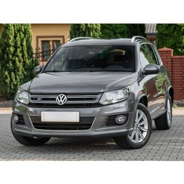 Volkswagen Tiguan  SUV 2014,  1.4 benzyna - Na sprzedaż za 39 900 zł - Podzagajnik - zdjęcie 5