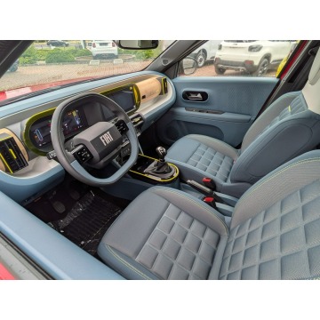 Fiat   SUV 2026,  1.2 benzyna - Na sprzedaż za 80 900 zł - Piła - zdjęcie 12