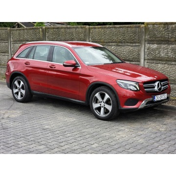 Mercedes - Benz GLC-klasa  SUV 2017,  2.1 diesel, automat - Na sprzedaż za 109 900 zł - Koszalin - zdjęcie 3