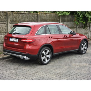 Mercedes - Benz GLC-klasa  SUV 2017,  2.1 diesel, automat - Na sprzedaż za 109 900 zł - Koszalin - zdjęcie 8