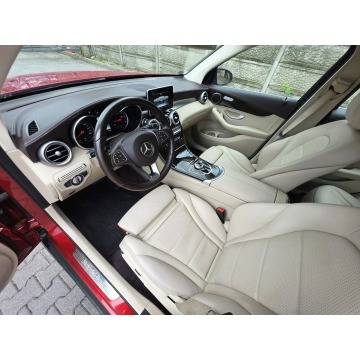 Mercedes - Benz GLC-klasa  SUV 2017,  2.1 diesel, automat - Na sprzedaż za 109 900 zł - Koszalin - zdjęcie 11