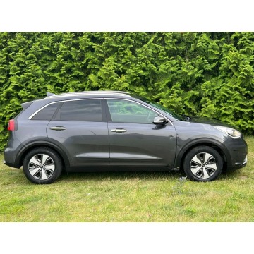 Kia Niro  SUV 2016,  1.6 hybryda, automat - Na sprzedaż za 17 900 zł - Laskowo - zdjęcie 2