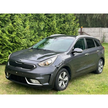 Kia Niro  SUV 2016,  1.6 hybryda, automat - Na sprzedaż za 17 900 zł - Laskowo - zdjęcie 5