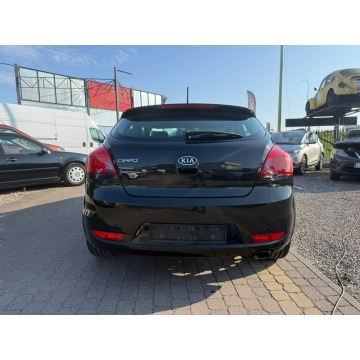 Kia Ceed  Hatchback 2012,  1.4 benzyna - Na sprzedaż za 21 900 zł - Słupsk - zdjęcie 4