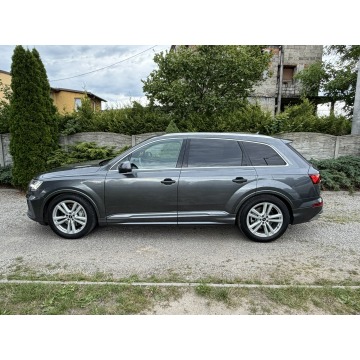 Audi Q7  SUV 2023,  3.0 diesel, automat - Na sprzedaż za 245 877 zł - Piasek - zdjęcie 5