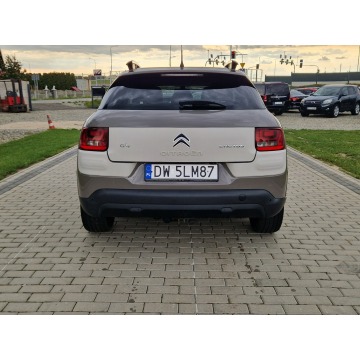 Citroen C4 Cactus  Hatchback 2015,  1.6 diesel - Na sprzedaż za 29 500 zł - Strobice - zdjęcie 8
