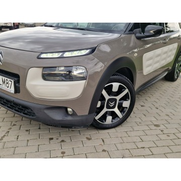 Citroen C4 Cactus  Hatchback 2015,  1.6 diesel - Na sprzedaż za 29 500 zł - Strobice - zdjęcie 12