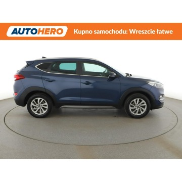 Hyundai Tucson  SUV 2016,  1.6 benzyna - Na sprzedaż za 57 000 zł - Warszawa - zdjęcie 9