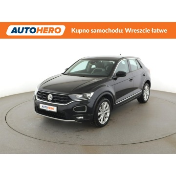 Volkswagen T-Roc - matrix LED virtual cocpit klima auto kamera i czujniki parkowania el.