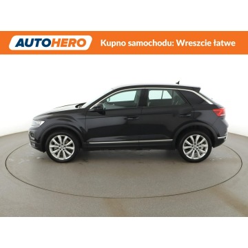Volkswagen T-Roc  SUV 2018,  1.5 benzyna - Na sprzedaż za 62 400 zł - Warszawa - zdjęcie 2