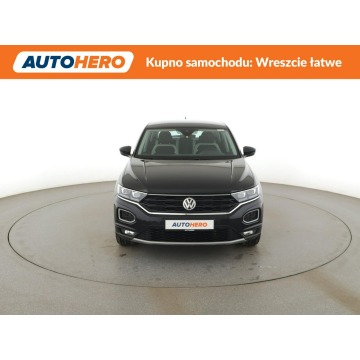 Volkswagen T-Roc  SUV 2018,  1.5 benzyna - Na sprzedaż za 62 400 zł - Warszawa - zdjęcie 11