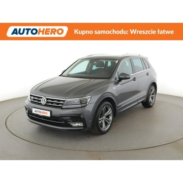 Volkswagen Tiguan - R-Line 4x4 DSG matrix LED panorama virtual cocpit navi grzane fotele k