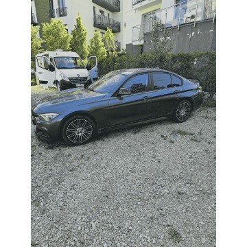 Bmw f30 320i obrócona panewka